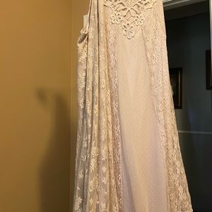 Sleeveless sheer/lace lined dress size 20w